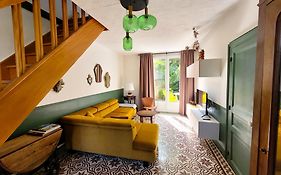 Guest House 